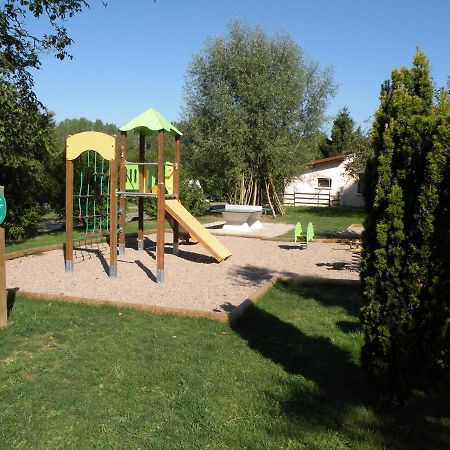 Tente Bell Au Camping Hautoreille Bannes  Luaran gambar