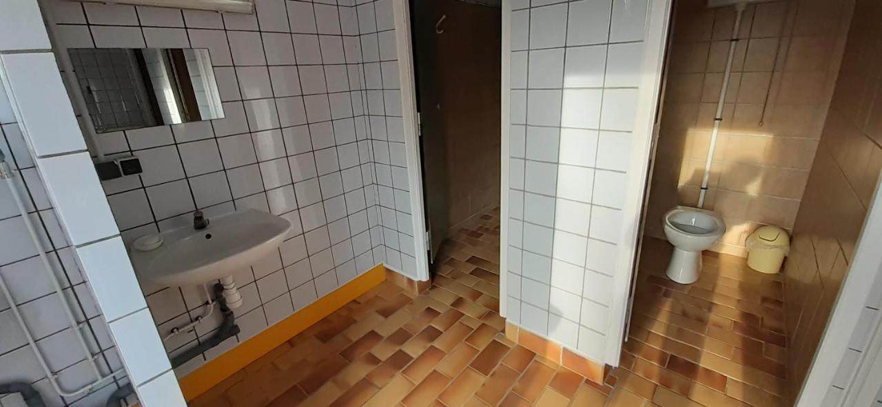 Tente Bell Au Camping Hautoreille Bannes  Luaran gambar